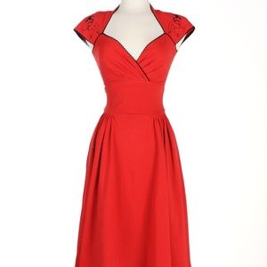 ISO PUG Luscious xl or 2xl